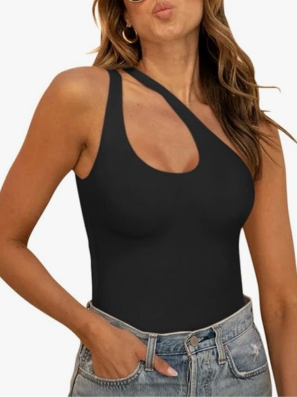 Reoria Black One Shoulder Bodysuit